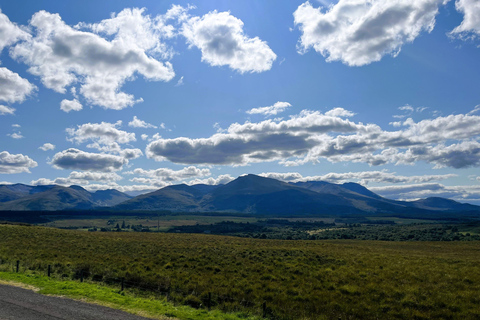 Från Edinburgh: Dagsutflykt till Loch Ness, Glencoe och högländernaFrån Edinburgh: Dagstur till Loch Ness, Glencoe och högländerna