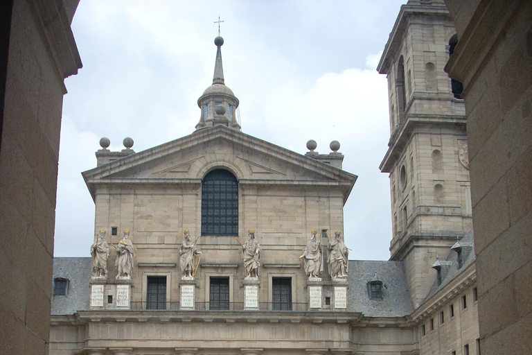 Madrid: El Escorial e Vale dos Caídos com entrada rápida