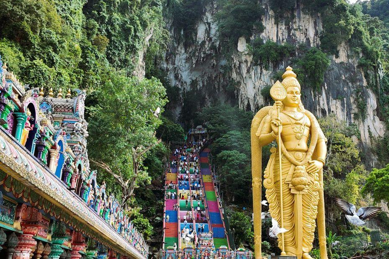 From Kuala Lumpur: Batu Caves, Eagle & Fireflies Exploration Private Tour