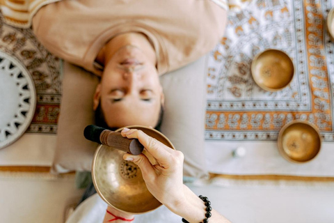 Katmandu: misy tybetańskie, terapia dźwiękiem i medytacja uważnościKatmandu: misy dźwiękowe, terapia dźwiękiem i medytacja uważności