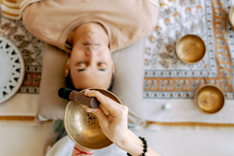 Katmandu: misy tybetańskie, terapia dźwiękiem i medytacja uważnościKatmandu: misy dźwiękowe, terapia dźwiękiem i medytacja uważności