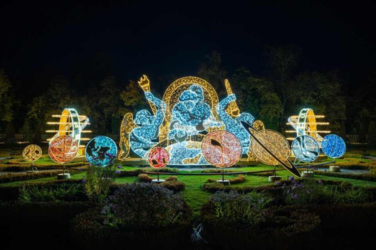 皇家花园灯光：维拉努夫宫夜间活动英语、西班牙语、德语、俄语、波兰语导览