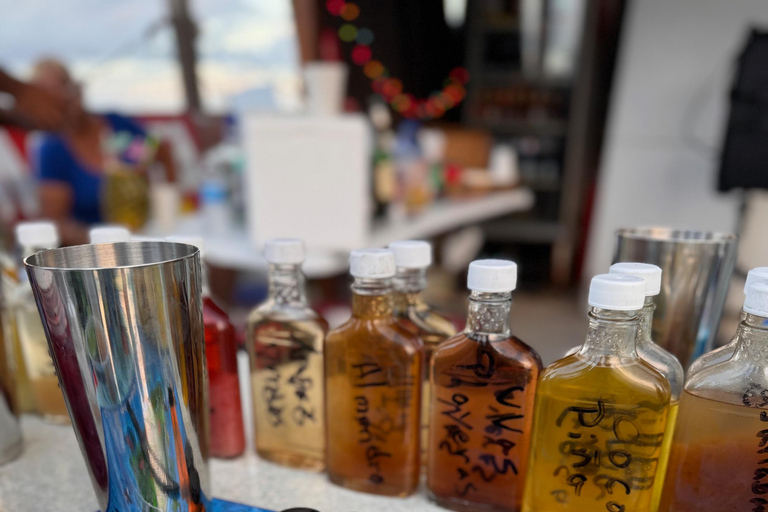 Make Piña Colada in a private rooftop in "La Perla"