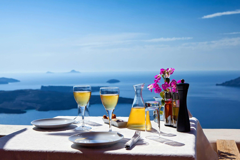 Santorini: Vineyard Tour with Wine Tasting and Local Bites Private Wine Tour