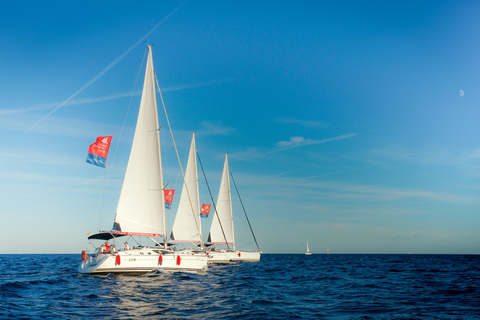 Von Barcelona aus: Segeln und E-Bike Weinkellertour mit VerkostungenAuto zum Weingut mit Segeln nach Barcelona