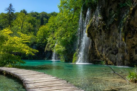 Zagreb: Plitvice Lakes & Rastoke Watermill Village Day Tour