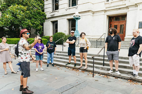 Explora NOLA: tour a pie de fantasmas, vudú e historia embrujada