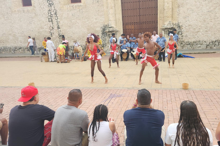 Cartagena: Walking Tour - 6 Language Options