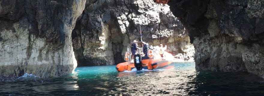 Arrábida - Sesimbra : tour en bateau Mystères du Cap Espichel
