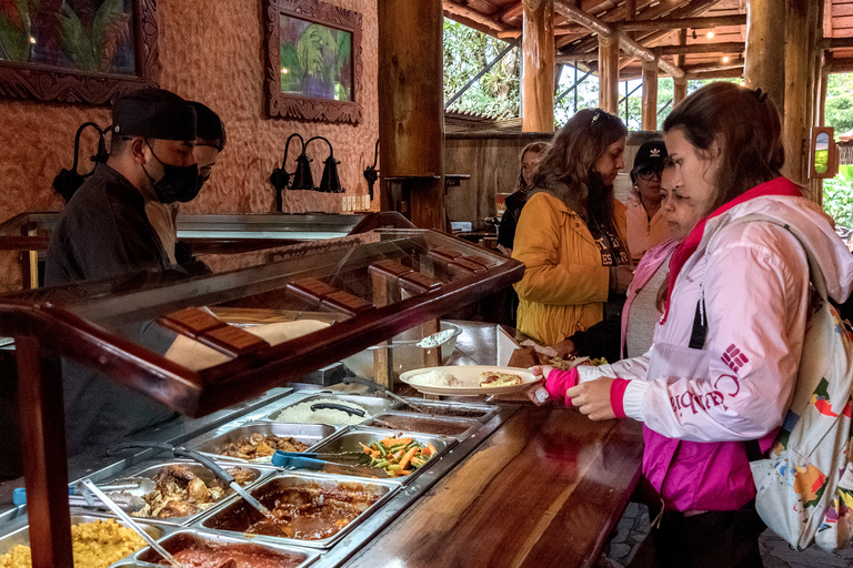 Depuis San José : Volcan Poas, Café Doka et cascades de La Paz