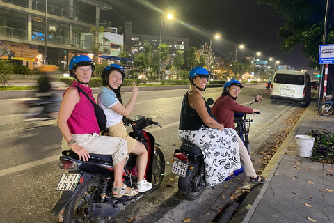 Landelijk Hue, keizerlijke stad en verlaten waterpark per E-bikeTour met ruiter