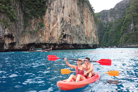 Koh Phi Phi : Pirat båttur med snorkling och kajakpaddling