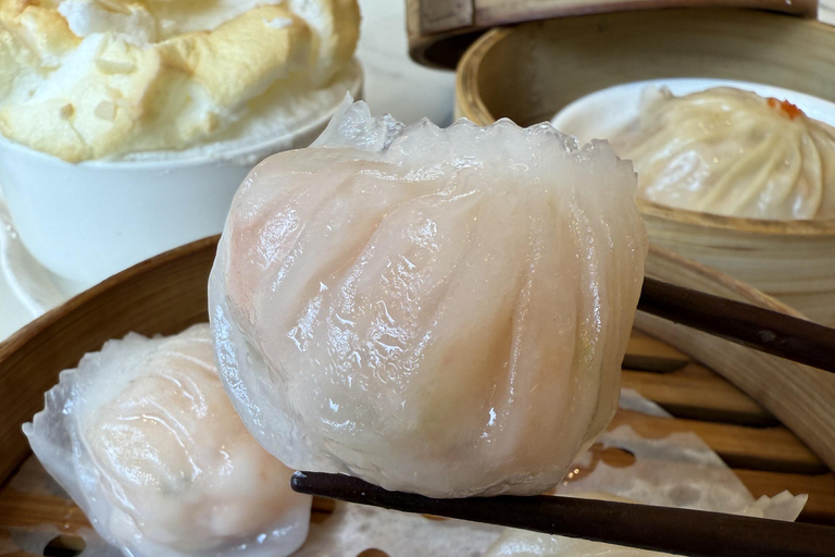 Guangzhou: Dried Seafood Market & Yum Cha Experience