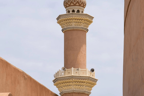 Muscat: Nizwa & Jabal Akhdar Day Trip with Fort & Souq pick up