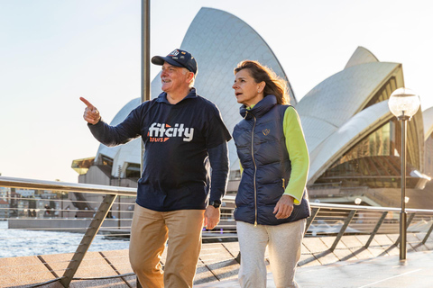 Excursão a pé pelas Rochas Descobertas