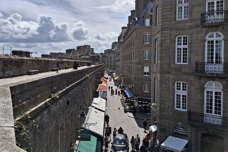 Guided tour of Saint-Malo's ramparts
