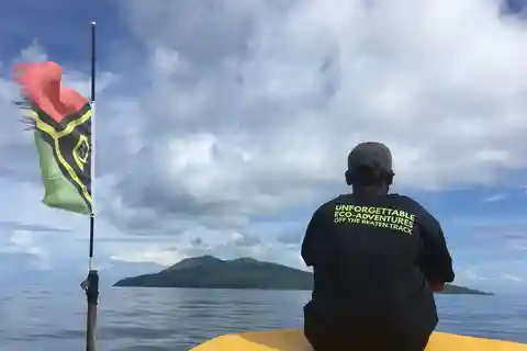 From Port Vila: Full-Day Nguna Outer Island Adventure