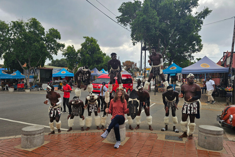 Johannesburg: Private Soweto Tour with Local Guide
