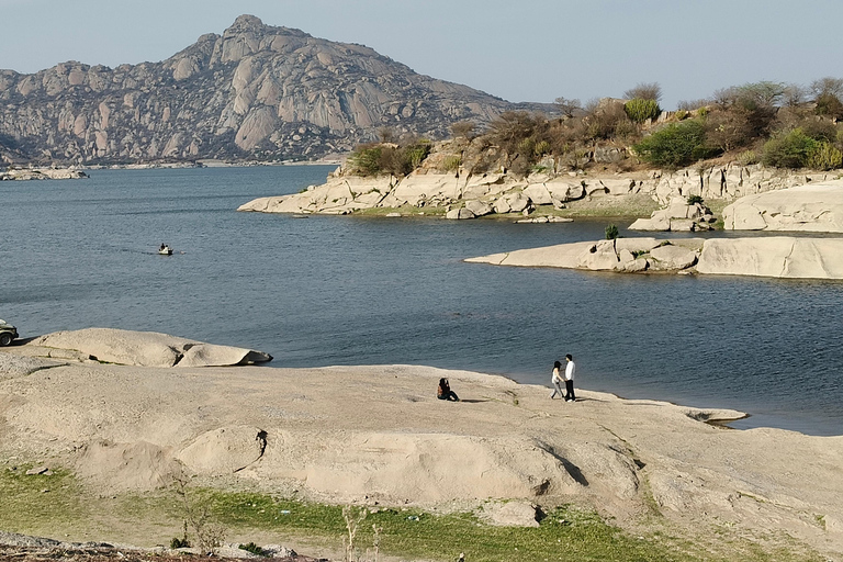Jodhpur To Udaipur: Ranakpur Temple & Jawai Leopard Safari