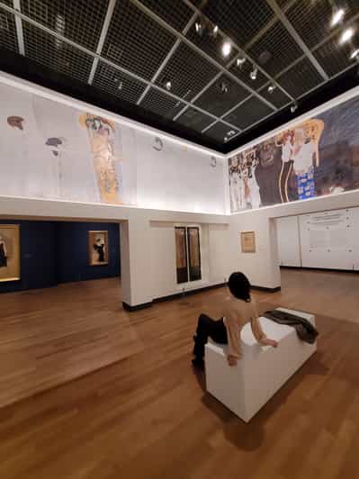 Amsterdam: Rijksmuseum, tour semi-privato con storico dell'arte