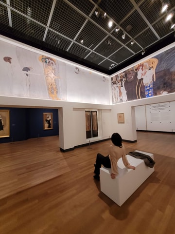 Amsterdam: Rijksmuseum Semiprivate Tour with Art Historian