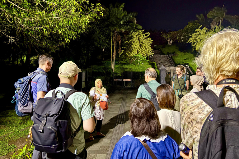 Yogyakarta: Borobudur Sunrise Tour with Breakfast Shared tour VIP Sunrise Borobudur