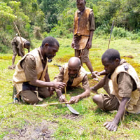 Batwa Trail-Mgahinga Experience - Hizvo