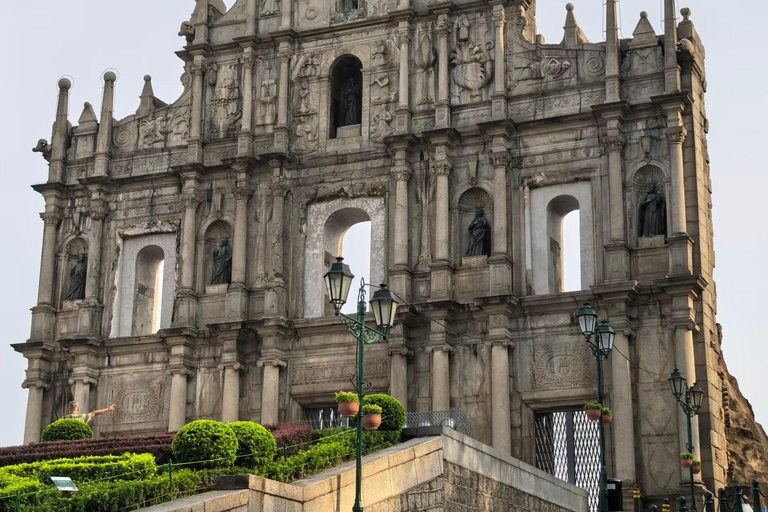 Macau Heritage Day Tour: Explore the Historic Old Town Guide for other languages