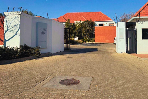 Johannesburg: Full Soweto Township & City Tour (Exclusive)