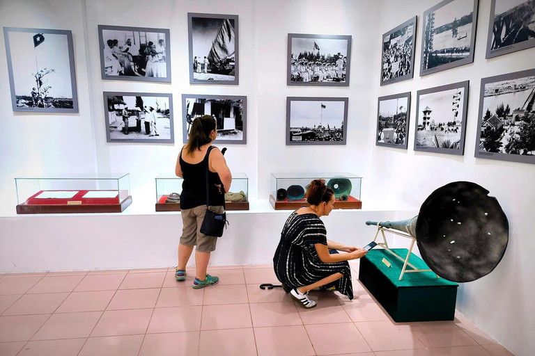 Depuis Hue : Visite d&#039;une demi-journée de la DMZ au tunnel de Vinh MocOption 2 : Visite guidée de la DMZ