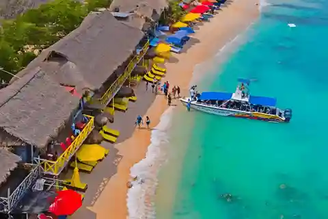 Cartagena: VIP Tour to Playa Tranquila + Rosario and Plankton Islands