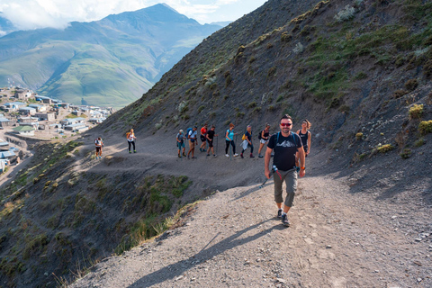 Baku: Khinalug Mountain 2-Day Hiking Tour with Guide