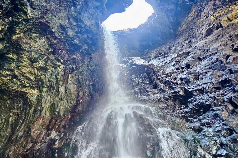 Waimea: Nā Pali Coast Zodiac Raft Sea Caves + Snorkel Nā Pali Coast Zodiac Raft Sea Caves + Snorkel Expedition