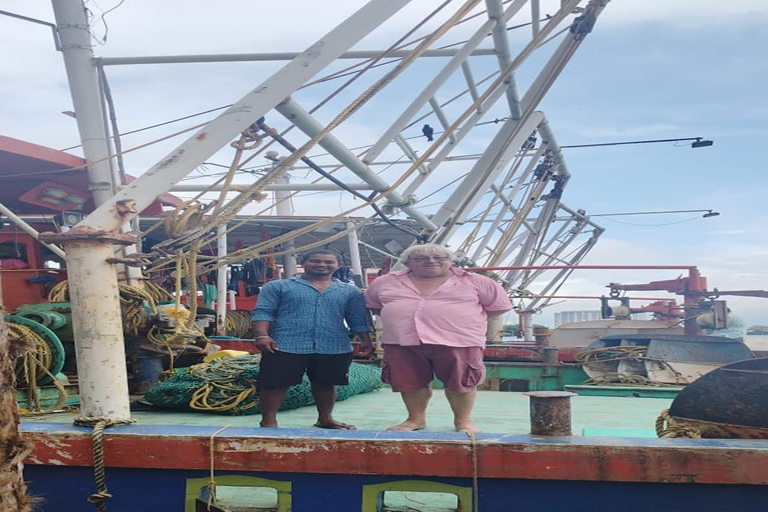 Kochi: Tuk-Tuk-Ausflug mit versteckten SchätzenKochi: Ausflug mit dem Tuk-Tuk zu versteckten Schätzen