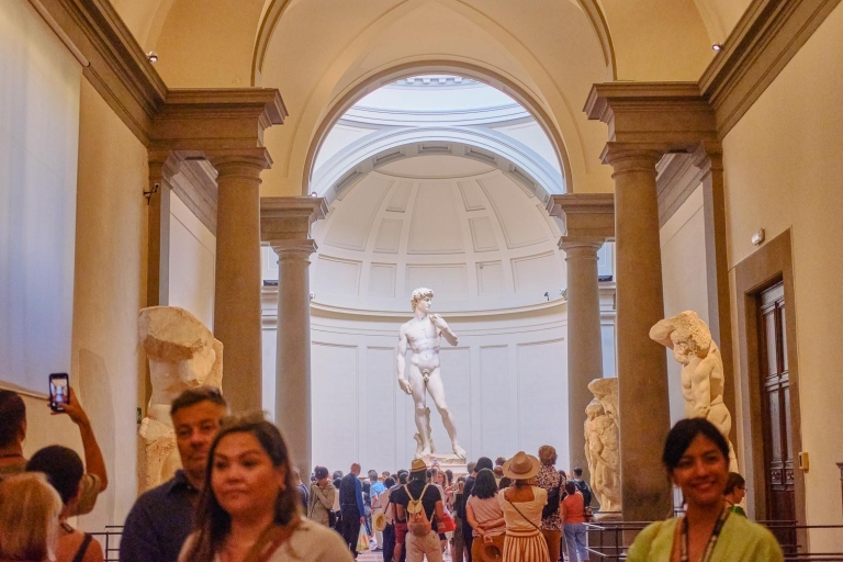 Florence: Accademia Gallery Skip-the-Line Guided Tour Tour in Spanish