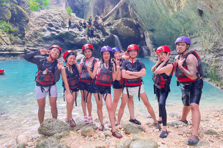 Cebu: Oslob Walhai-Beobachtung und Canyoning-AbenteuerCebu: Oslob Walhai-Beobachtung &amp; Kawasan Canyoneering