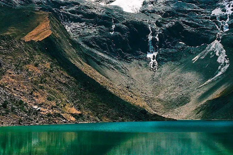 Cuzco: Escursione alla Laguna di Humantay con colazione e pranzoEscursione alla Laguna di Humantay con prima colazione e pranzo