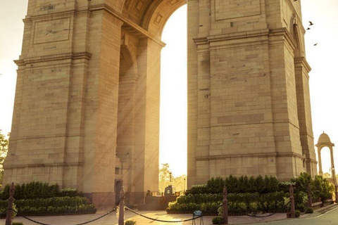 Delhi: Shared Group Tour + Free Qutub Minar Entry Ticket New Delhi Tour with Guide+Transport+ 1 Ticket