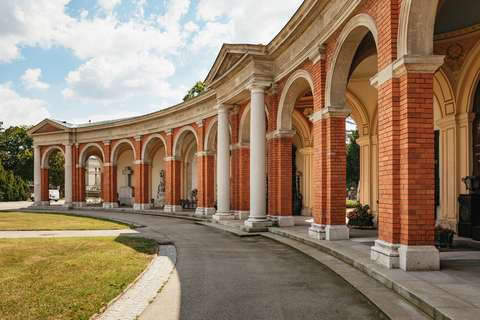 Cimitero centrale di Vienna: tour guidato a piediTour di gruppo