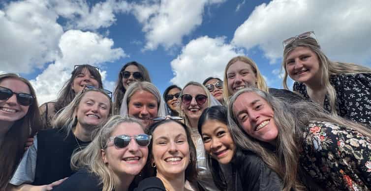 Barcelona: Tango Lesson with Drinks and Video photo 6