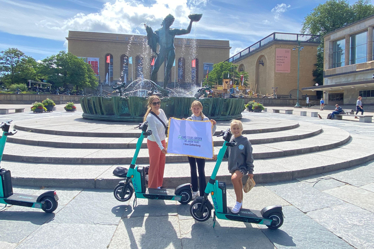 Gothenburg: Private Scooter Tour with Hotel Pickup