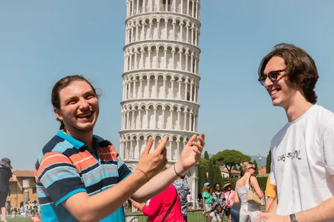 La Spezia: Full-Day Pisa and Lucca Excursion