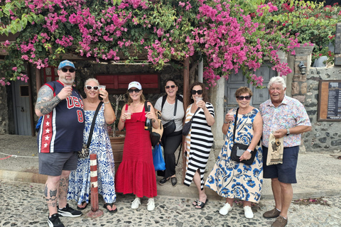 Santorini Island Tour for Cruise Travellers with Water Taxi Santorini: The Best Tour with Water Taxi For Cruise Lines
