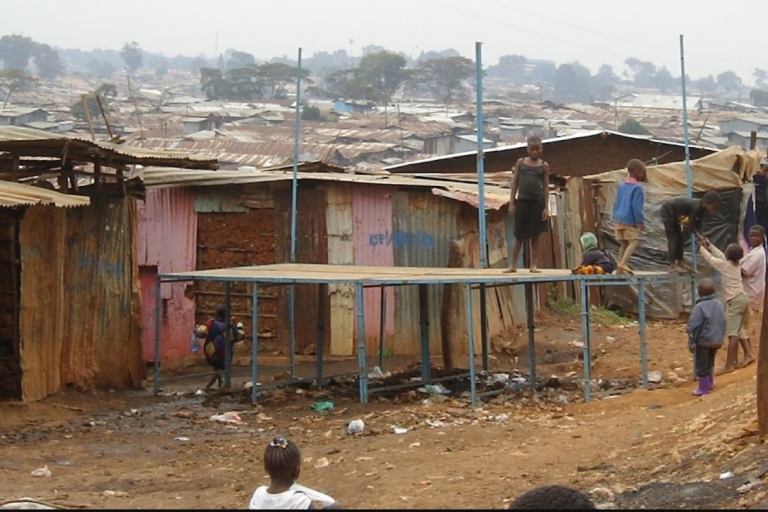 Visite guidée privée d'une demi-journée du bidonville de Kibera à Nairobi.