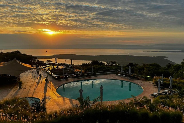 2 Days Akagera National Park wildlife Safari retreat