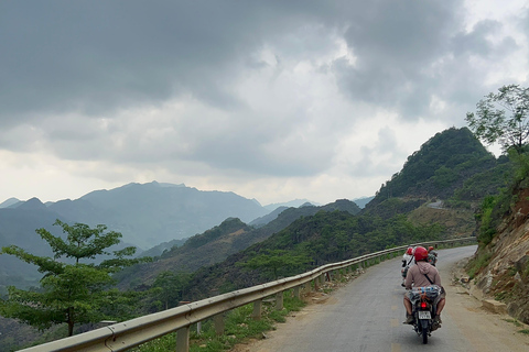 Au départ de Hanoi : 4 jours de visite en voiture de la boucle de Ha Giang, plus un montage vidéo