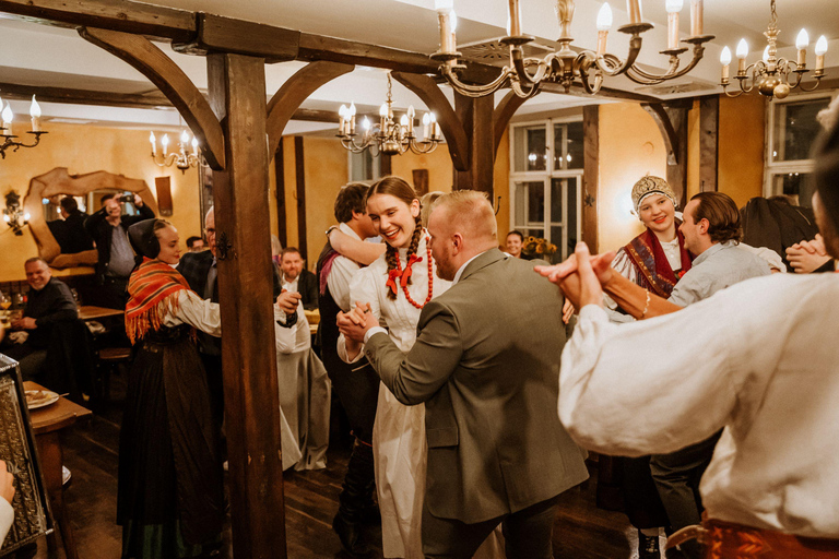 Jantar e show esloveno tradicionalLjubljana: Jantar e apresentação tradicional eslovena