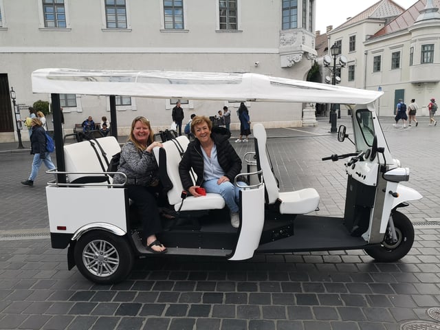 Budapest: Tour turístico en Tuktuk eléctrico