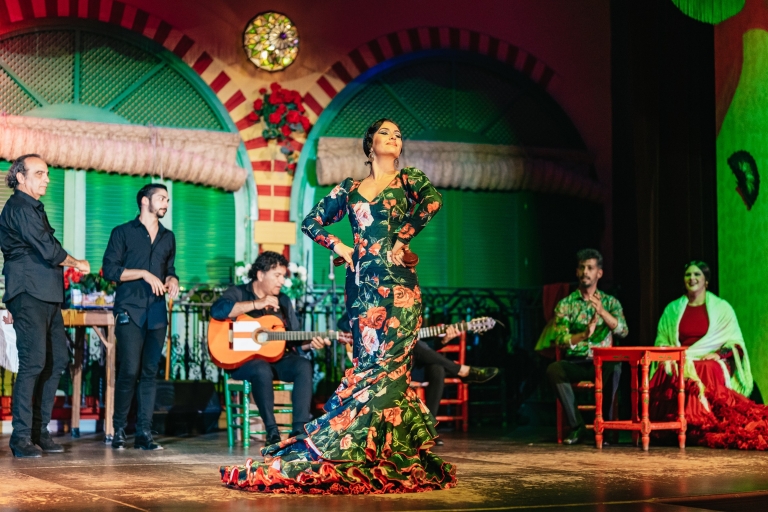 Sevilla: Flamenco-Show im El Palacio Andaluz & Dinner-OptionFlamenco-Show im El Palacio Andaluz & Getränk
