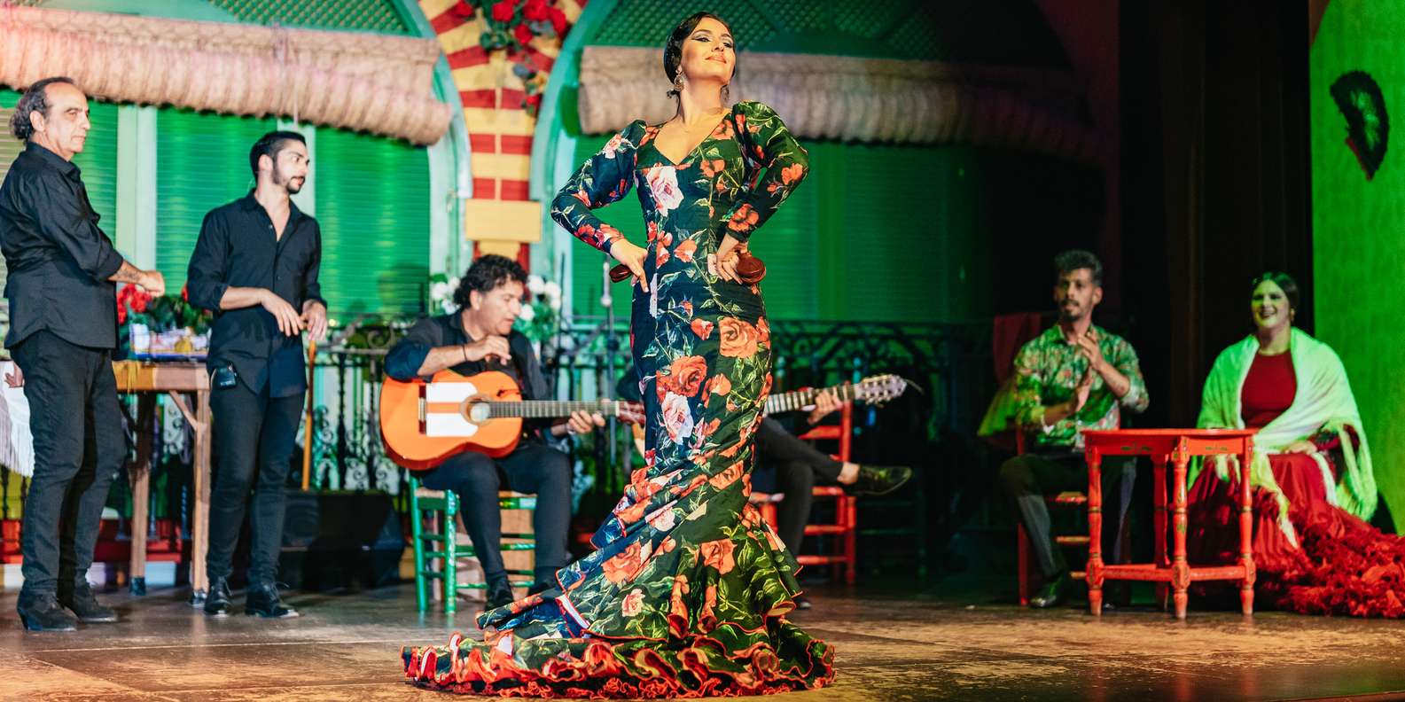 Seville: Flamenco at El Palacio Andaluz with Optional Dinner